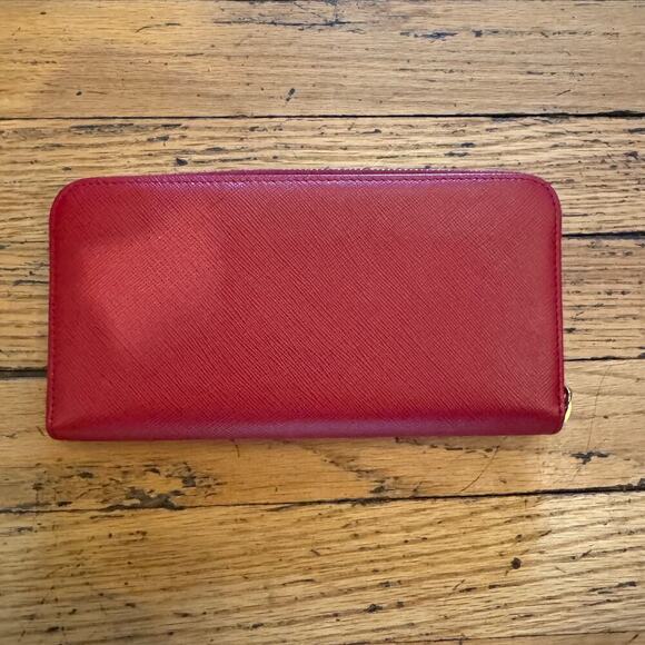 Prada Saffiano Bow Zip Around Continental Red Wallet GHW - Picture 3 of 11
